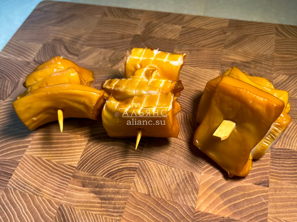 Шашлычок из кальмара х/к в Волжском