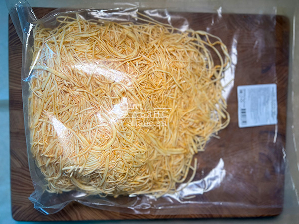 Сырный продукт ФЕРМЕРСКИЙ паутинка с паприкой в Волжском